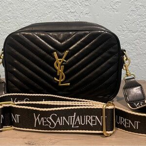 Stylish Black Crossbody Bag